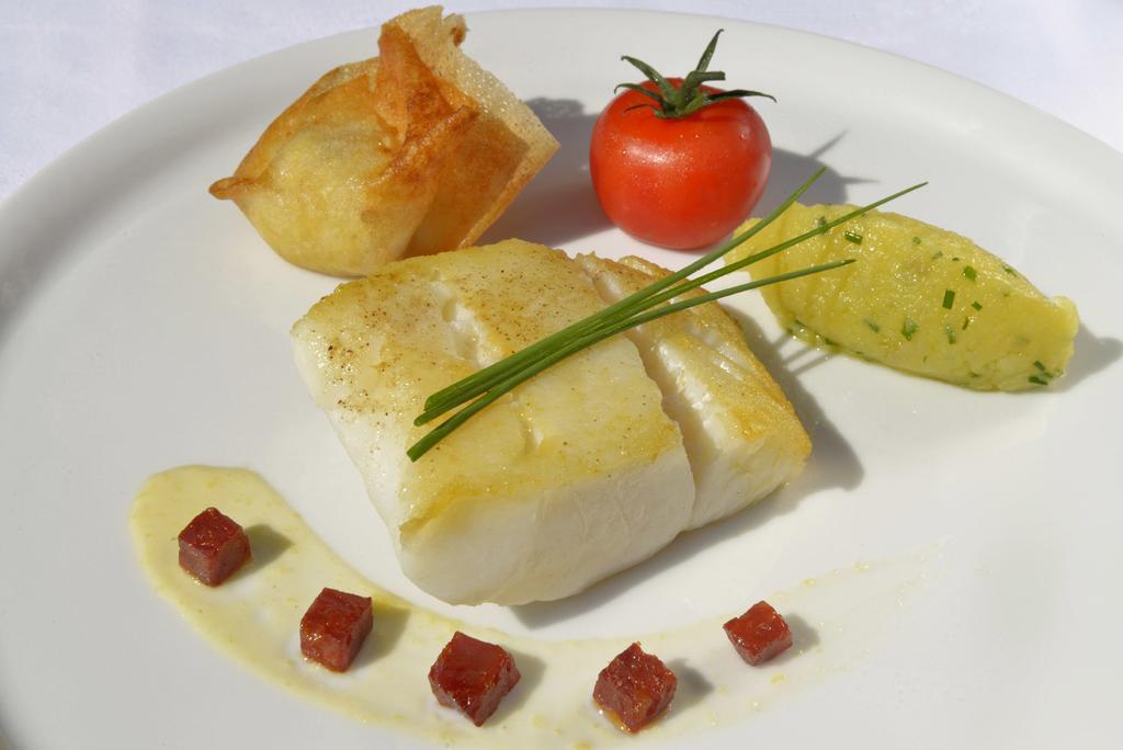Logis Hotel Le Prieure Saint-Marcel  외부 사진